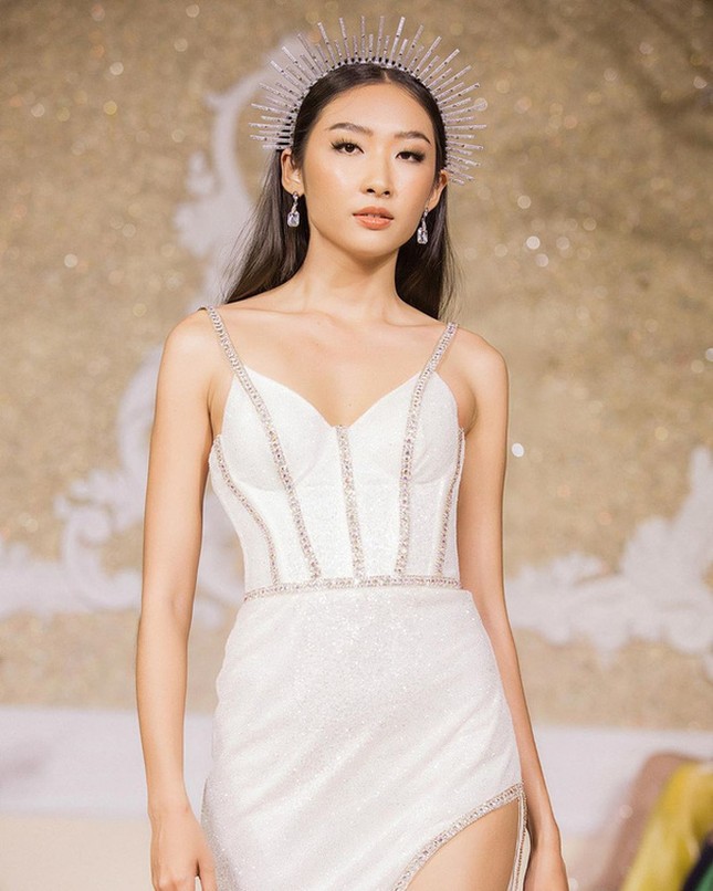 Hội gái đẹp từng bị phản bội của Người ấy là ai: Yêu quá nhiều dễ bội thực, yêu cố quá dễ lọt hố? - Ảnh 2. Hội gái đẹp từng bị phản bội của Người ấy là ai: Yêu quá nhiều dễ bội thực, yêu cố quá dễ lọt hố? - Ảnh 2.