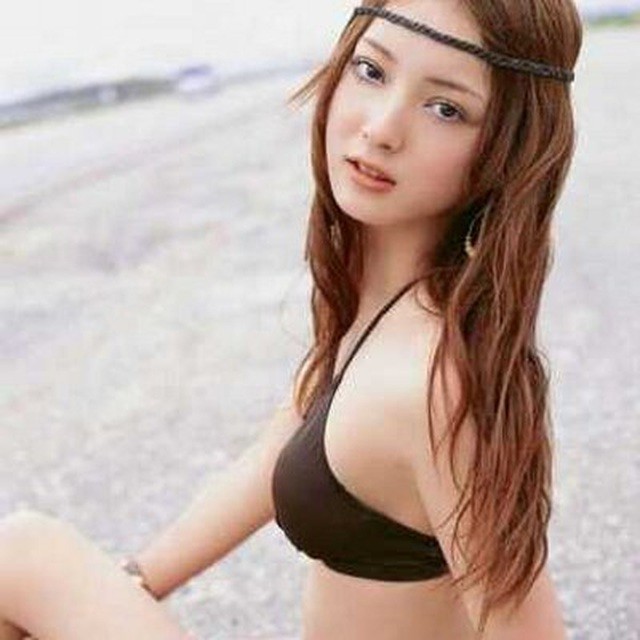Vẻ ngoài hoàn hảo và gợi cảm của mỹ nhân hàng đầu Nhật Bản bị chồng lừa dối - 27 Vẻ ngoài hoàn hảo và gợi cảm của mỹ nhân hàng đầu Nhật Bản bị chồng lừa dối - 27