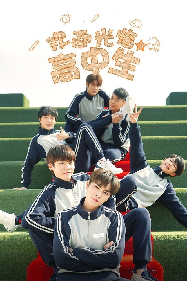 Everglow trở lại đường đua sau “âm tính” với COVID-19; Xiaojun (NCT) lấn sân diễn xuất ảnh 7