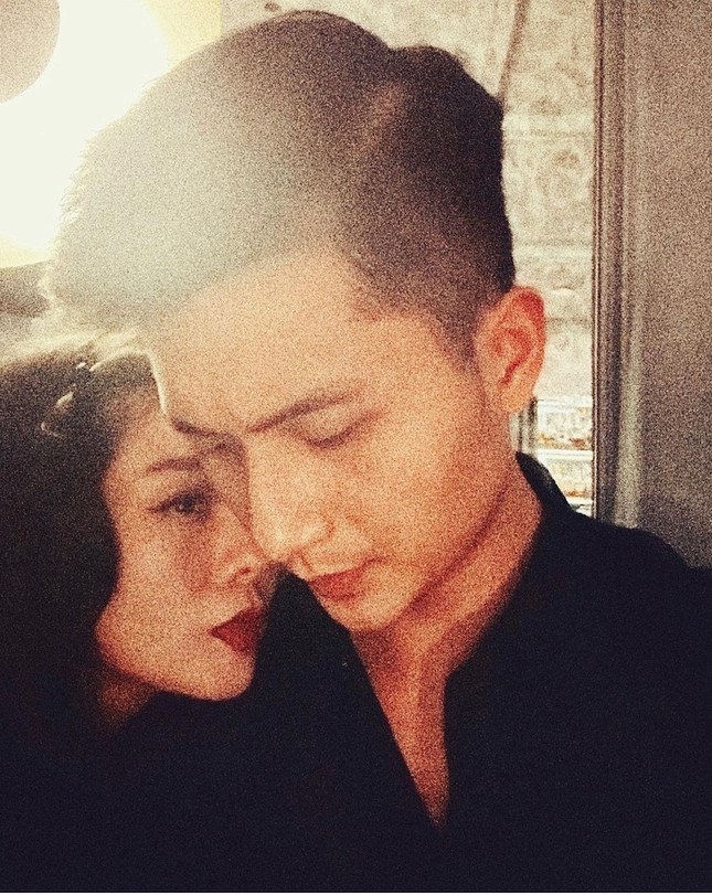 “Sao” Việt đón Valentine: Sơn Tùng thả tim, Thiều Bảo Trâm đẹp nhất khi không thuộc về ai, Tóc Tiên gợi cảm “một mình“ ảnh 10