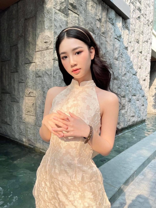 “Sao” Việt đón Valentine: Sơn Tùng thả tim, Thiều Bảo Trâm đẹp nhất khi không thuộc về ai, Tóc Tiên gợi cảm “một mình“ ảnh 17