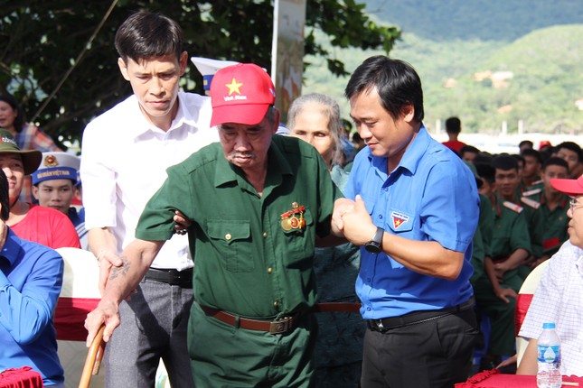 Tháng Bảy tri ân: Hành trình người trẻ về nguồn ảnh 5