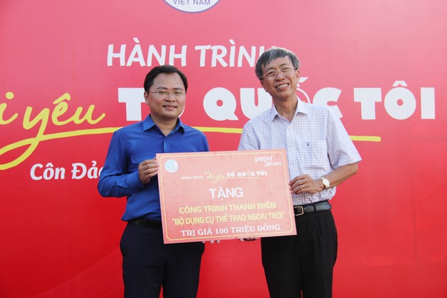 Tháng Bảy tri ân: Hành trình người trẻ về nguồn ảnh 4