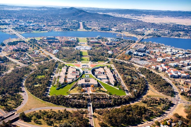 Thủ đô của Australia là thành phố nào?