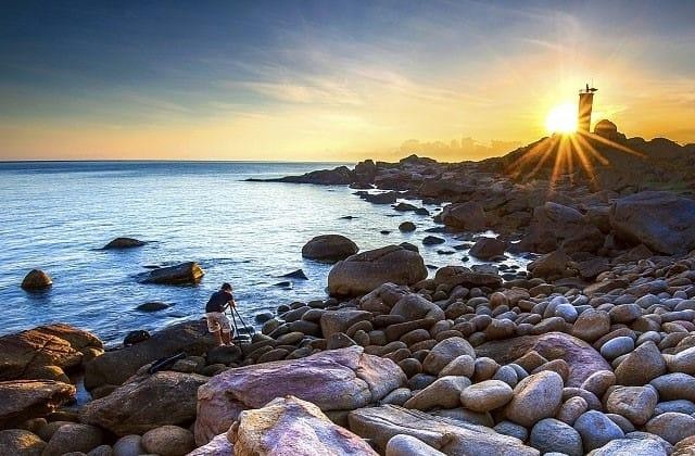 Phú Yên có ngọn hải đăng nổi tiếng nào?