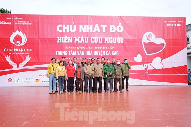 Chủ nhật Đỏ ở Tây Nguyên: Dậy từ 3h sáng đi hiến máu ảnh 2