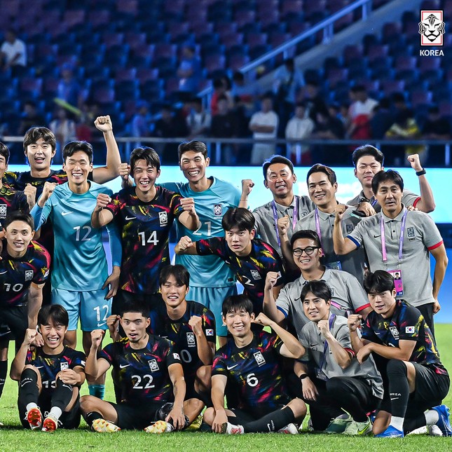 Hạ Olympic Uzbekistan 2-1, Olympic Hàn Quốc lần thứ 3 vào chung kết Asiad ảnh 12