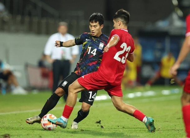 Hạ Olympic Uzbekistan 2-1, Olympic Hàn Quốc lần thứ 3 vào chung kết Asiad ảnh 15