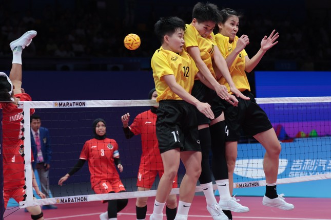 Asiad ngày 4/10: Đội tiếp sức 4x400m nữ về hạng 4 chung cuộc ảnh 31