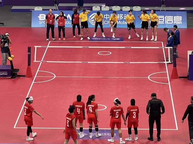 Asiad ngày 4/10: Đội tiếp sức 4x400m nữ về hạng 4 chung cuộc ảnh 41