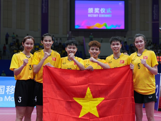 Asiad ngày 4/10: Đội tiếp sức 4x400m nữ về hạng 4 chung cuộc ảnh 17