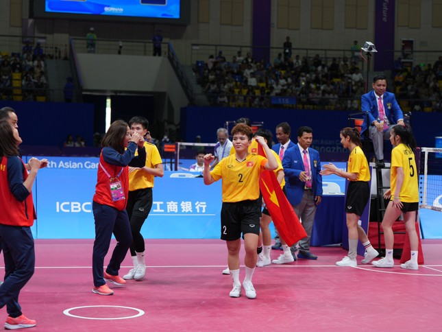 Asiad ngày 4/10: Đội tiếp sức 4x400m nữ về hạng 4 chung cuộc ảnh 20