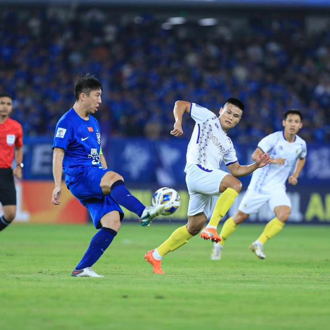 Mất 2 cầu thủ, Hà Nội FC nhận thất bại đáng tiếc 1-2 trước Wuhan Three Towns ảnh 5
