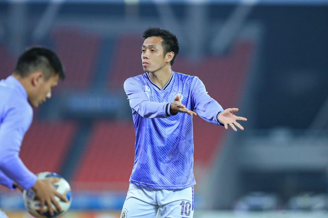 Mất 2 cầu thủ, Hà Nội FC nhận thất bại đáng tiếc 1-2 trước Wuhan Three Towns ảnh 14