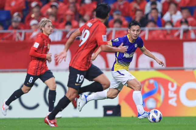 Mất 2 cầu thủ, Hà Nội FC nhận thất bại đáng tiếc 1-2 trước Wuhan Three Towns ảnh 24