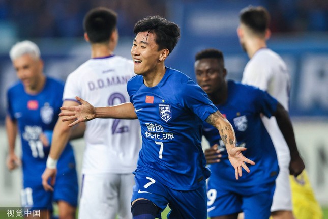 Mất 2 cầu thủ, Hà Nội FC nhận thất bại đáng tiếc 1-2 trước Wuhan Three Towns ảnh 8