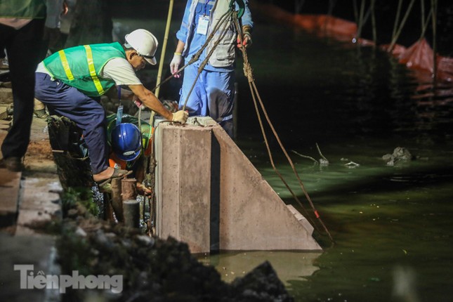 Diện mạo Hồ Gươm ra sao sau khi kè bê tông trường tồn, lát đá hoa cương? ảnh 13