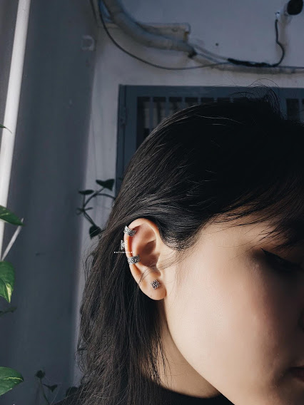 Bộ sưu tập khuyên vành tai cực chất từ Kat Jewelry ảnh 1