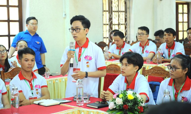 Đại biểu thanh niên tiên tiến trao đổi sáu vấn đề quan trọng của thế hệ trẻ ảnh 7