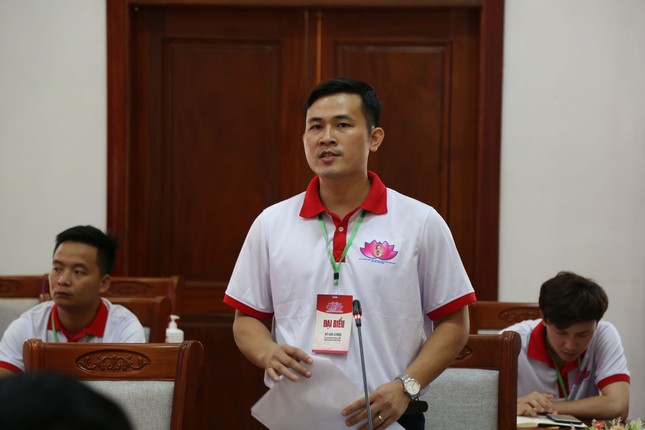 Đại biểu thanh niên tiên tiến trao đổi sáu vấn đề quan trọng của thế hệ trẻ ảnh 11
