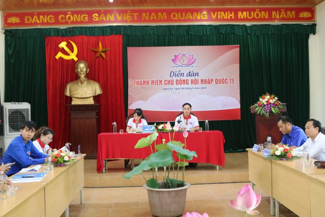Đại biểu thanh niên tiên tiến trao đổi sáu vấn đề quan trọng của thế hệ trẻ ảnh 19