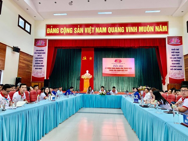 Đại biểu thanh niên tiên tiến trao đổi sáu vấn đề quan trọng của thế hệ trẻ ảnh 4