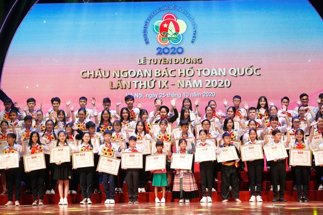 Tự hào là cháu ngoan Bác Hồ ảnh 30