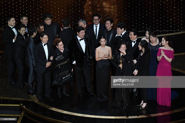 Oscars: 'Ký sinh trùng' thắng Phim hay nhất, làm nên lịch sử điện ảnh Hàn Quốc ảnh 24