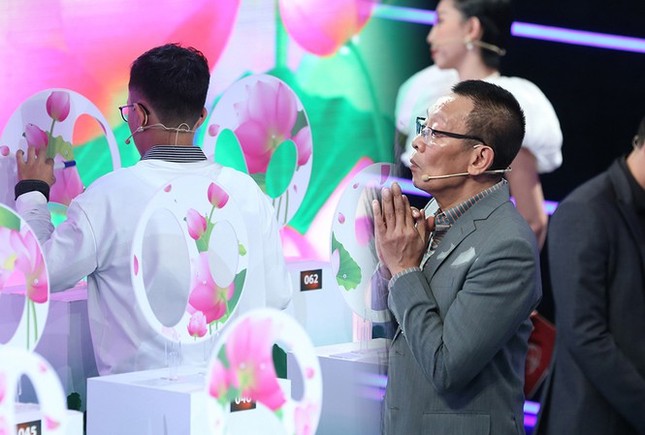 Đỗ Thị Hà kể về hình ảnh đầu tiên hiện lên khi được xướng tên ngôi vị Hoa hậu ảnh 3