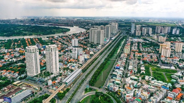 Chi tiết 80 phường của 10 quận ở TPHCM phải sắp xếp giai đoạn 2023-2030 ảnh 1