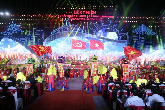 Chủ tịch nước Võ Văn Thưởng dự Lễ kỷ niệm 60 năm ngày thành lập tỉnh Quảng Ninh ảnh 1
