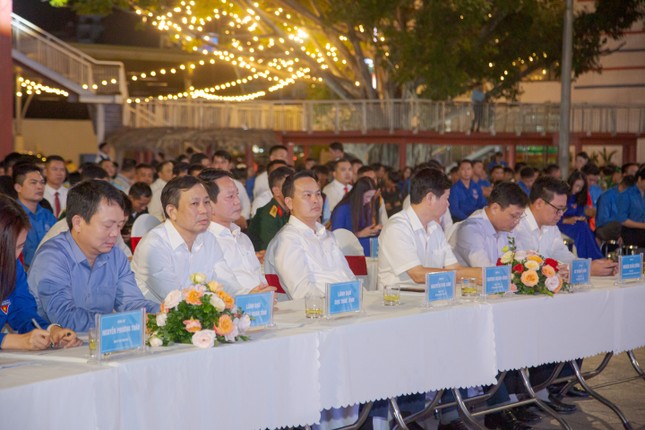 Vinh danh 60 đảng viên trẻ làm kinh tế giỏi ảnh 11