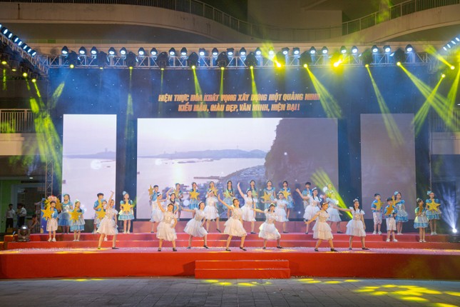 Vinh danh 60 đảng viên trẻ làm kinh tế giỏi ảnh 7
