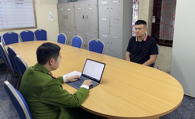 Bắt nam thanh niên Trung Quốc truy nã khi vượt biên sang Việt Nam ảnh 1
