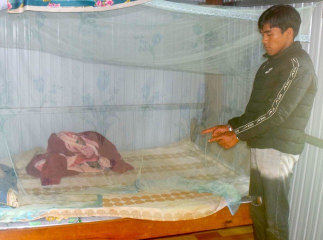 Gã trai trẻ đột nhập vào nhà, dùng vũ lực hiếp dâm người phụ nữ 44 tuổi ba lần ảnh 1