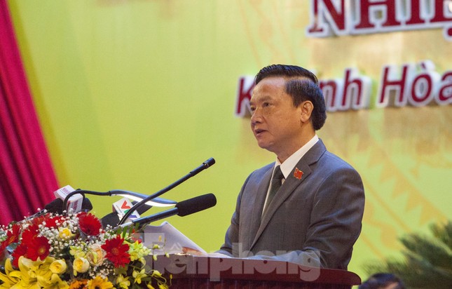 Khánh Hoà phấn đấu trở thành trung tâm kinh tế biển của cả nước ảnh 1