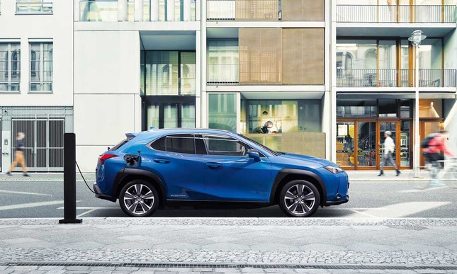 Toyota tăng sức hút cho xe điện bằng tuỳ chọn số sàn ảnh 2