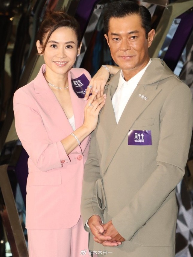 Tuyên Huyên sống độc thân, giàu có ở tuổi 53 ảnh 2
