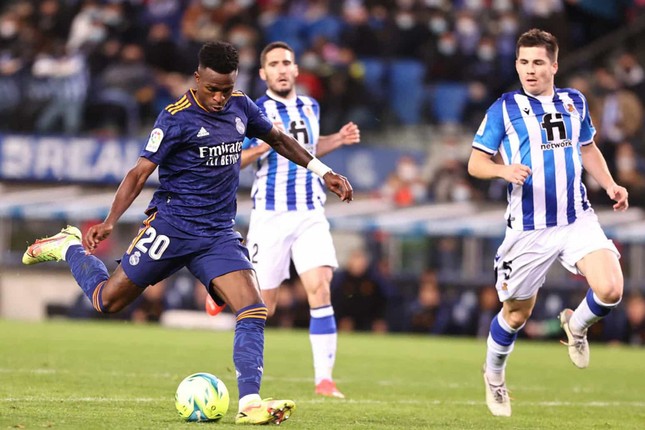 Bellingham lập cú đúp, Real ngược dòng hạ Barca 2-1 ảnh 24