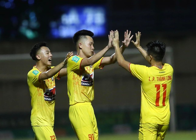 Thanh Hoá lấy đủ 3 điểm trước SLNA ảnh 7