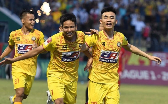 Không có thêm bàn thắng trong hiệp 2, Thanh Hóa chấp nhận chia điểm với Hà Tĩnh ảnh 6