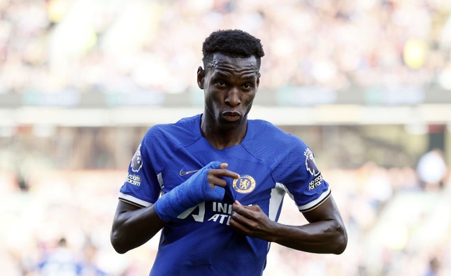 'Chân gỗ' tỏa sáng, Chelsea thắng trận thuyết phục nhất từ đầu mùa ảnh 1