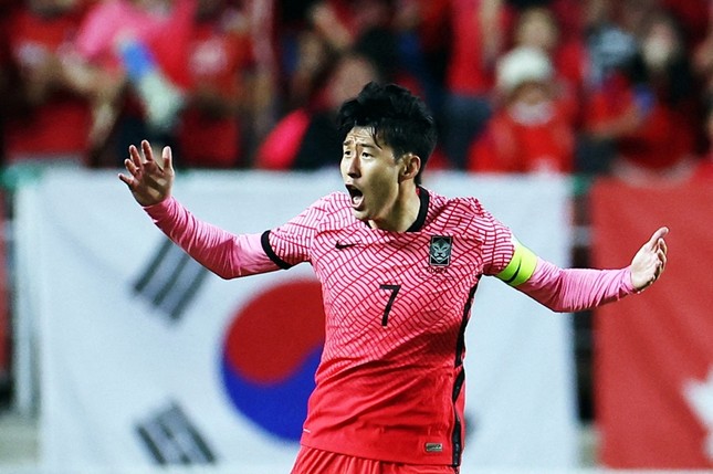 Song Heung-min khó dự trận gặp ĐT Việt Nam ảnh 1
