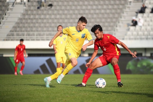 U18 Việt Nam thua ngược đầy tiếc nuối ở giải Tứ hùng tại Hàn Quốc ảnh 1