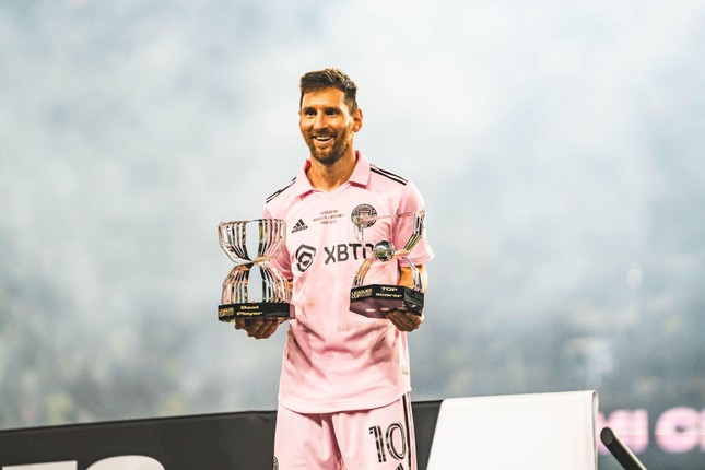 Messi đạt con số không tưởng về tổng thu nhập tại Inter Miami, chỉ kém Ronaldo ảnh 1