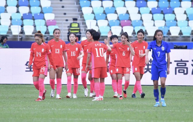 Tuyển nữ Thái Lan thua với tỷ số không tưởng tại vòng loại Olympic Paris ảnh 1