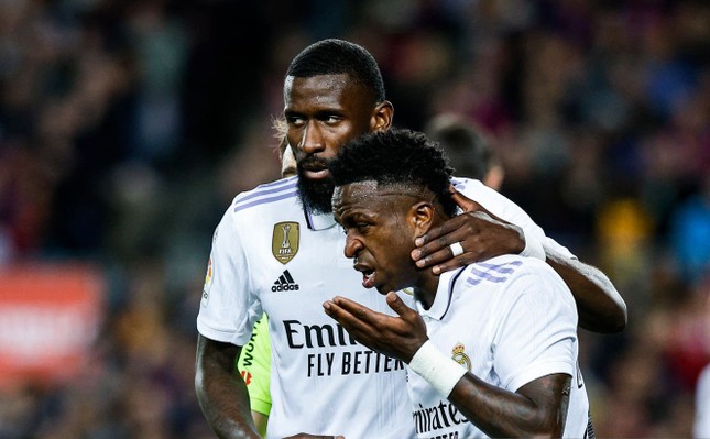 Bellingham lập cú đúp, Real ngược dòng hạ Barca 2-1 ảnh 13