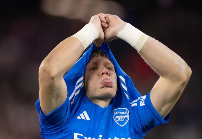 Arsenal thua bạc nhược, HLV Arteta mắng học trò ảnh 2