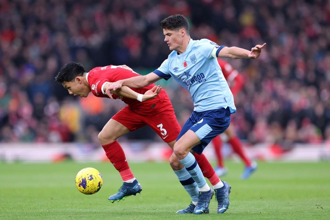Salah lập cú đúp, Liverpool đại thắng Brentford 3-0 ảnh 11
