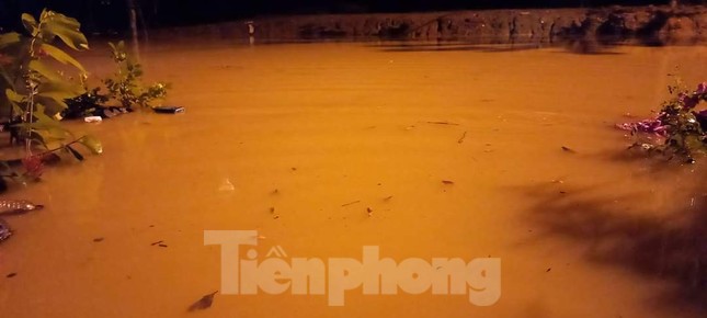 Ngập lụt, sạt lở nghiêm trọng ở Yên Bái, 2 người thiệt mạng ảnh 2